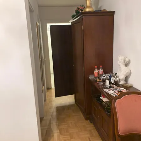 Einzimmerwohnung Am Jakomini شقة *