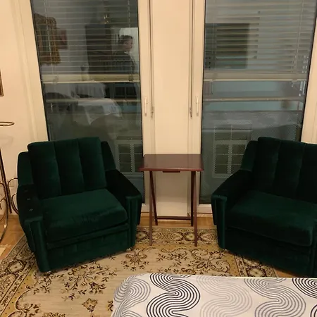 Einzimmerwohnung Am Jakomini Apartamento *